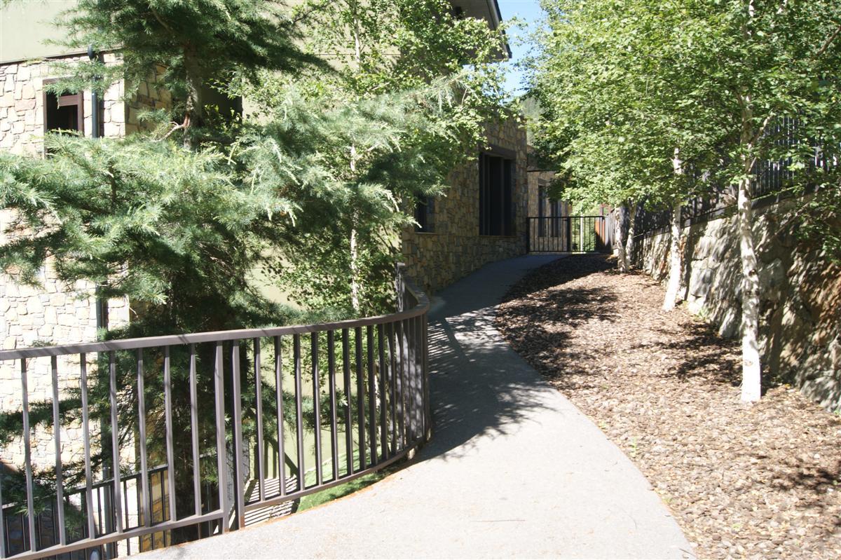 Apartaments Els Esquiadors Llorts Exterior foto