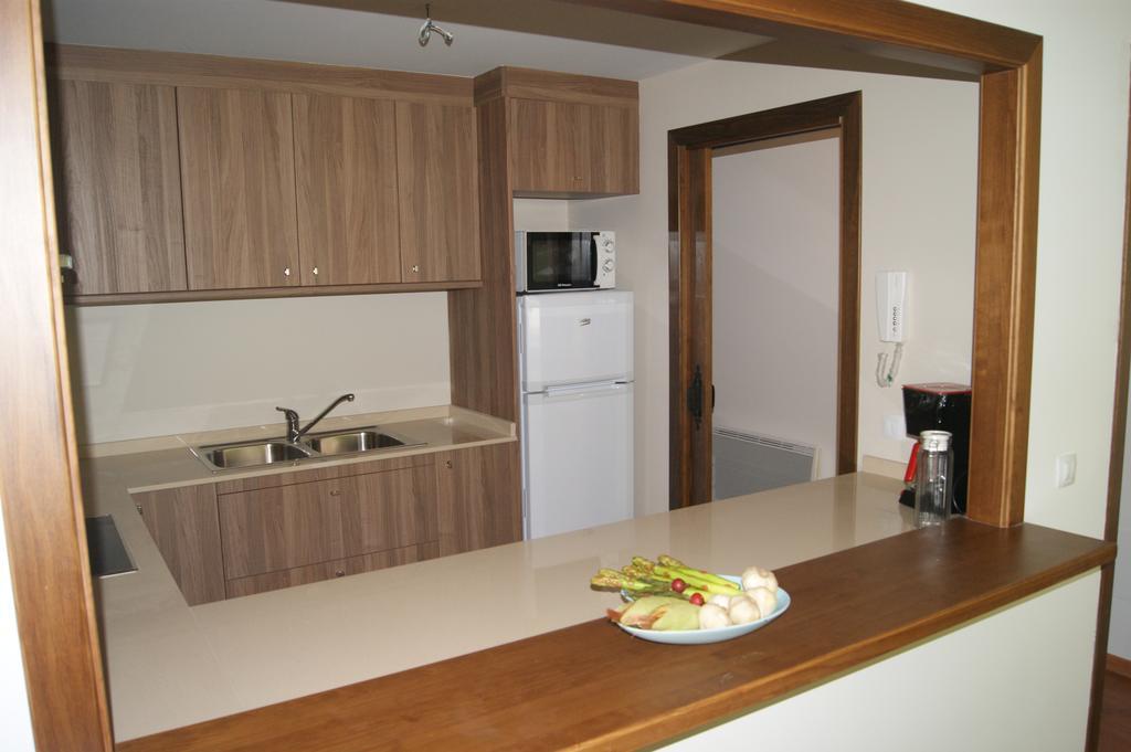 Apartaments Els Esquiadors Llorts Exterior foto