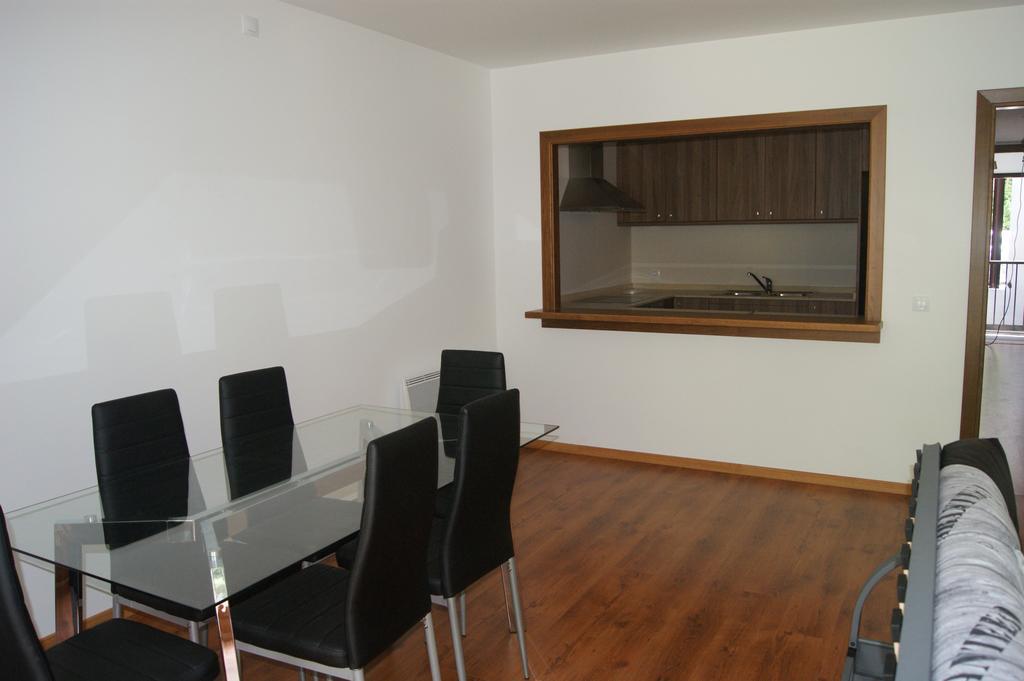 Apartaments Els Esquiadors Llorts Exterior foto